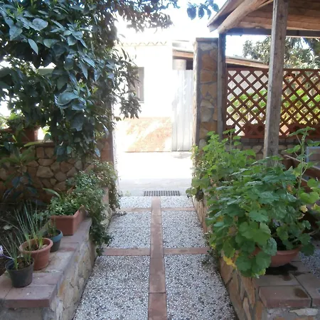 Busalacchi 3* מונדלו