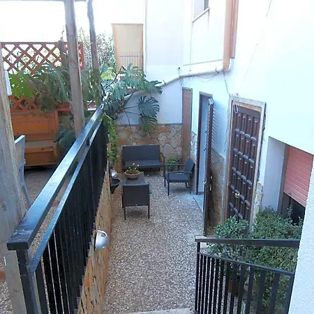 Busalacchi فندق مبيت وإفطار 3*