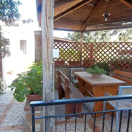 Busalacchi فندق مبيت وإفطار مونديلّو